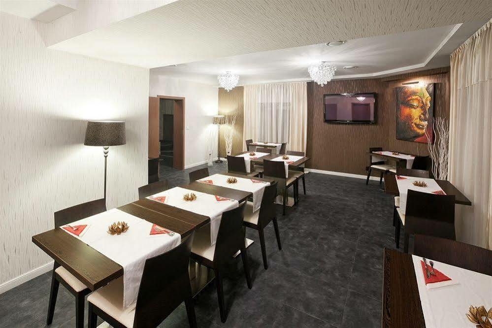 Pytloun Design Self Check-in Hotel
